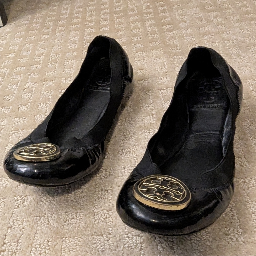 Tory Burch Black and Gold Patent Flats